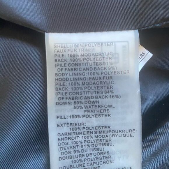 Vince Camuto Olive Green Down Puffer Coat with Faux Fur Trim Removable Hood - Picture 12 of 15